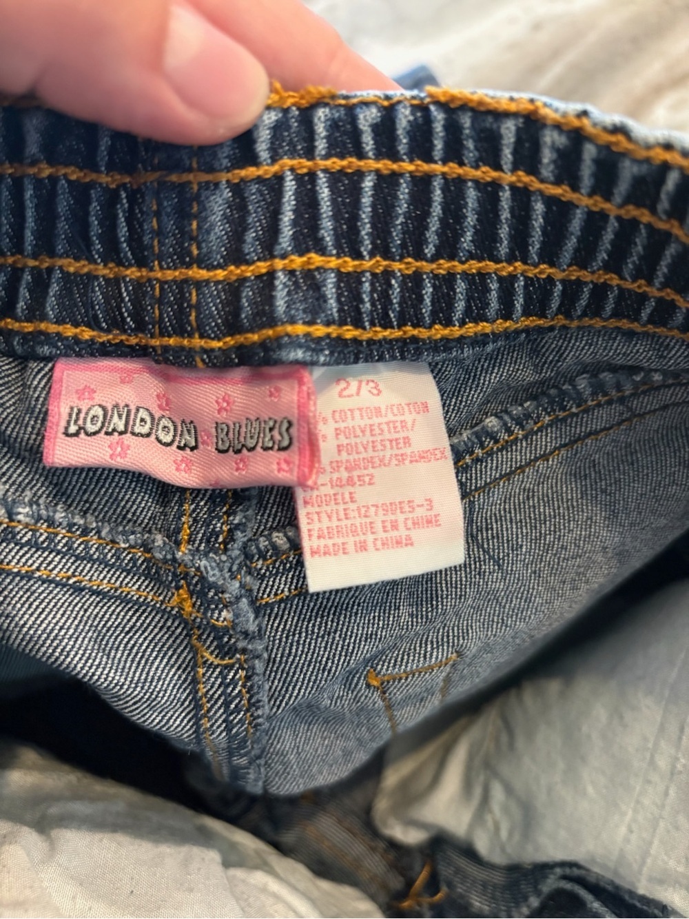 Y2K Kids Denim Pants with Pink & Red Heart Embroidery - Picture 9 of 10